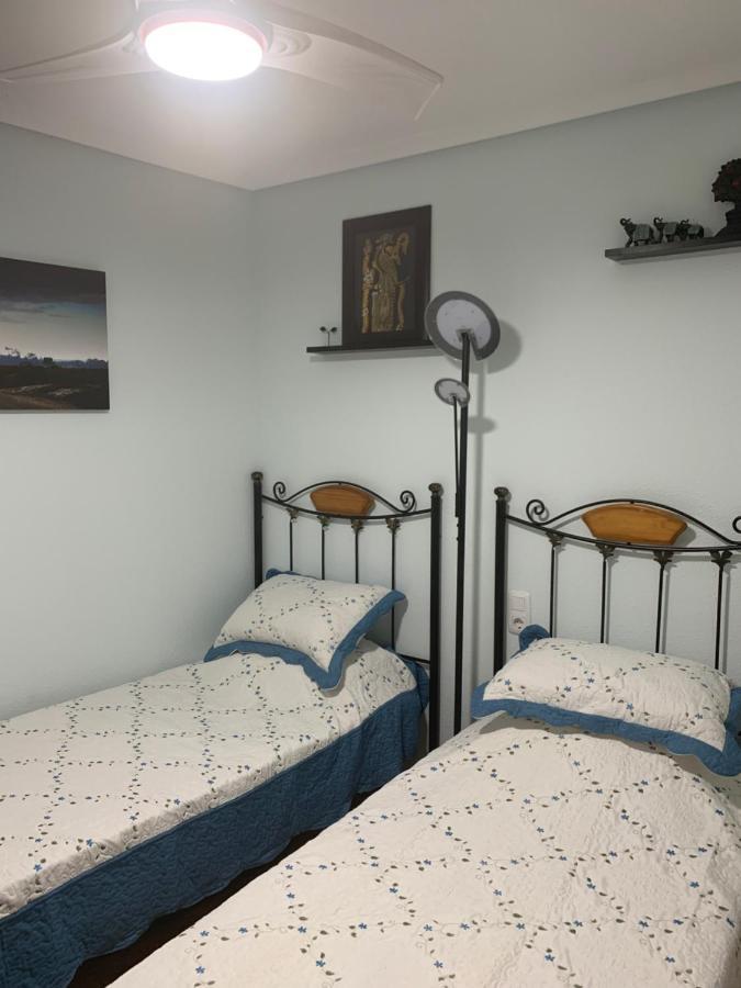 Apartaments Amalia On The Beach ตอร์เรเวียคา ภายนอก รูปภาพ